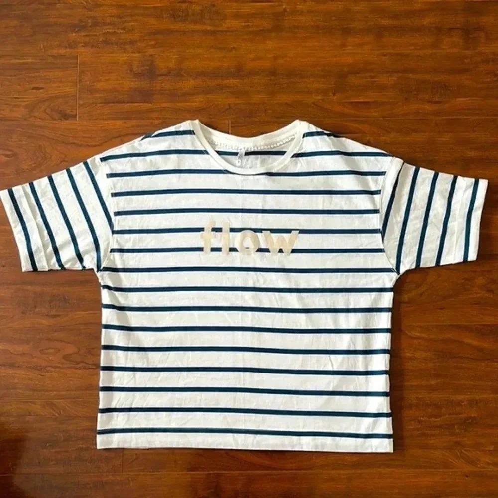 ⭐️3/$15 Striped “Flow” Tee - Picture 1 of 7
